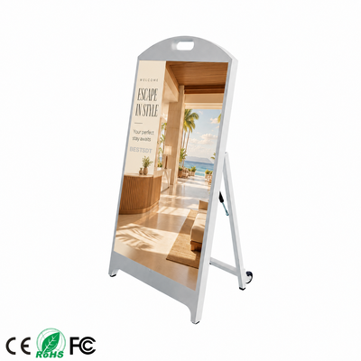 Qualité  Outdoor LED Poster Display 3X3 P2.5 4500nits IP65 Battery Powered Digital A-Board Sign Usine