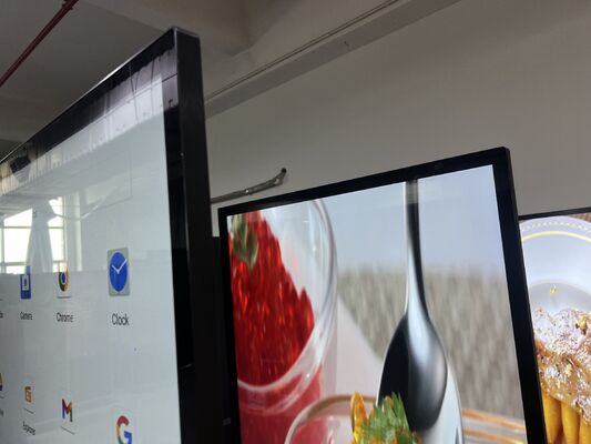 Signage numérique LCD Android OS 55 pouces avec luminosité de 350 Cd/m² pour écran d'affichage publicitaire intérieur/extérieur