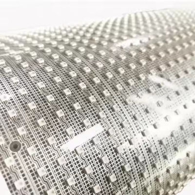 Écran à LED transparent à 80%, transmission lumineuse ultra-mince Économie d'énergie